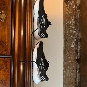 Brooks Women’s Black Running Shoes, Glycerin GTS 21, Black/Grey/White